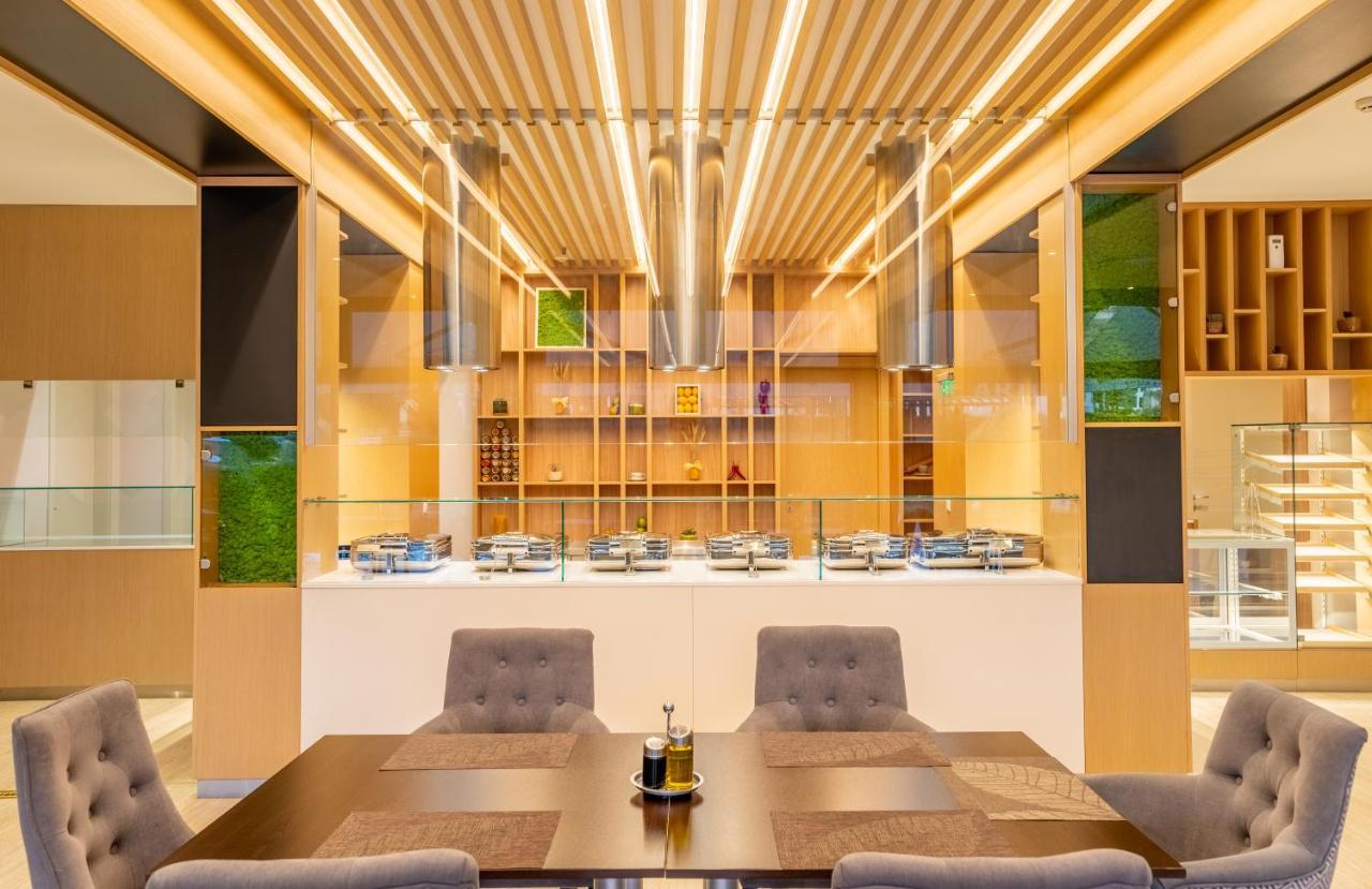 Hotel Sevtopolis Medical & Spa Pavel Banja Kültér fotó