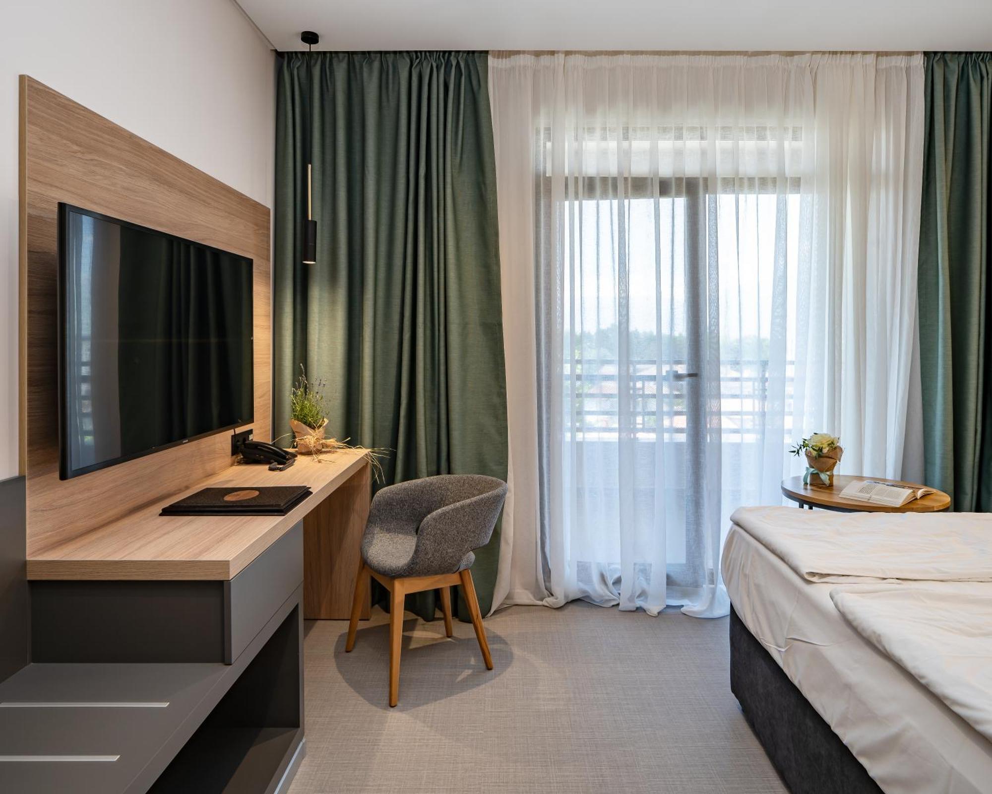 Hotel Sevtopolis Medical & Spa Pavel Banja Kültér fotó